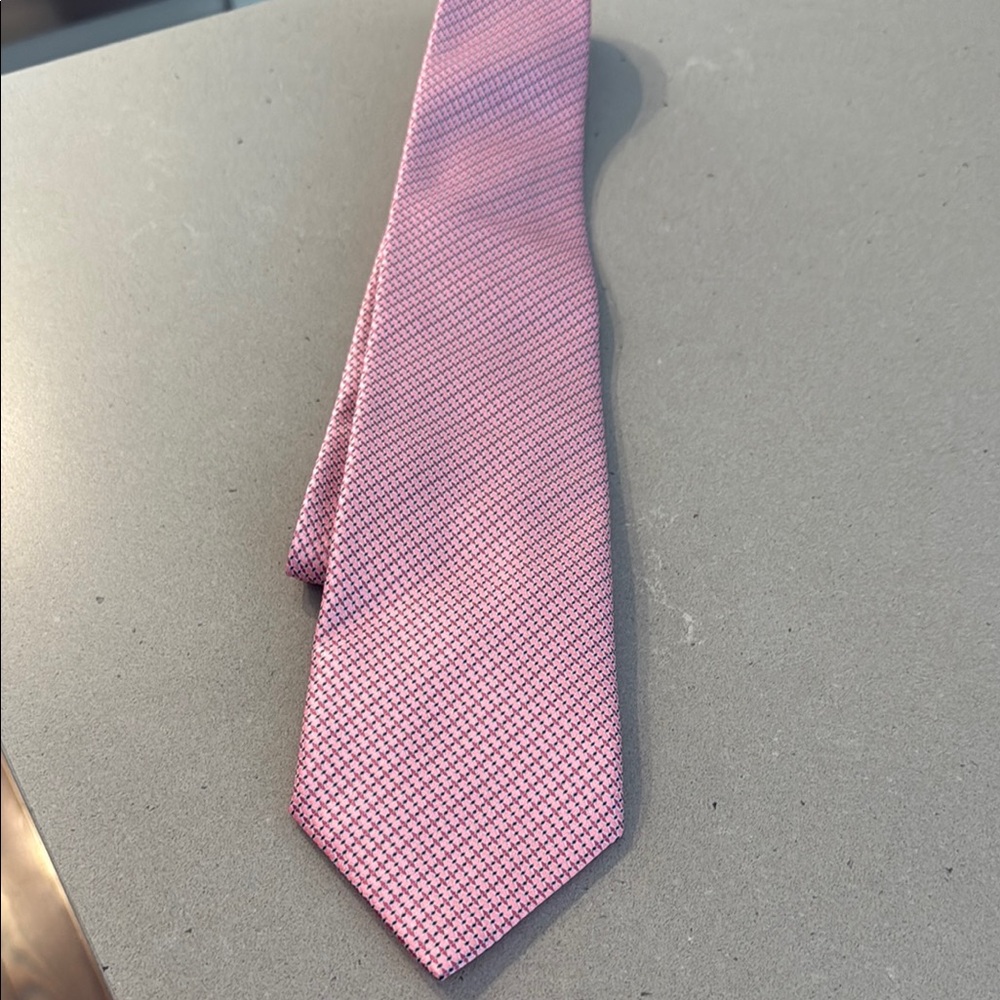 Ermenegildo Zegna Pink Micro-Grid Silk Tie